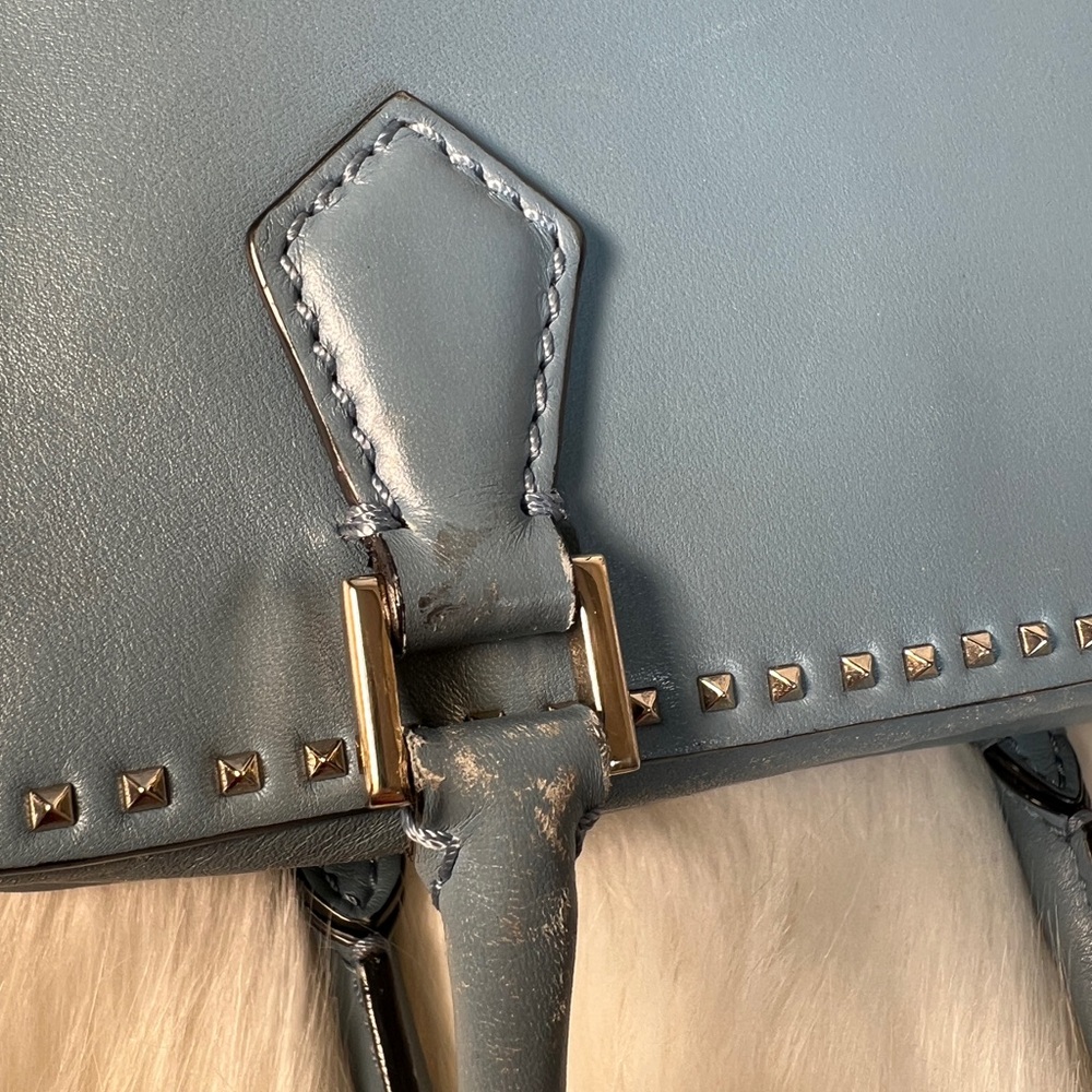Valentino Garavani Hand Bag - Picture 16 of 17